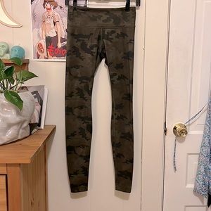 Camo Lululemon Leggings